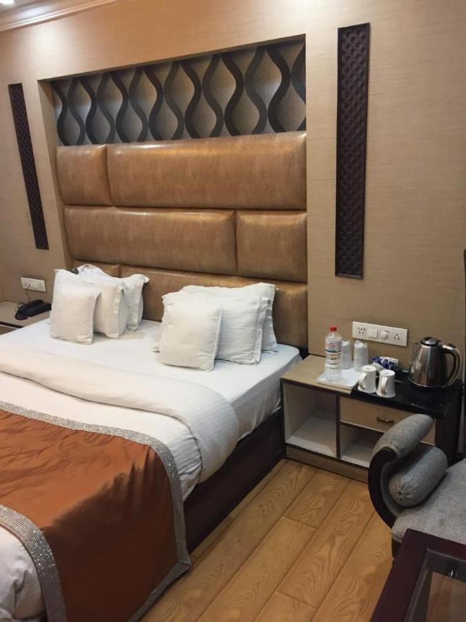 הלן Vella Marina Group Of Hotels מראה חיצוני תמונה